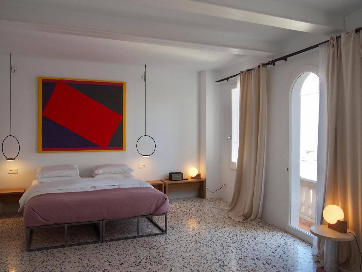 Fragile Hotel Ciutadella  Extérieur photo