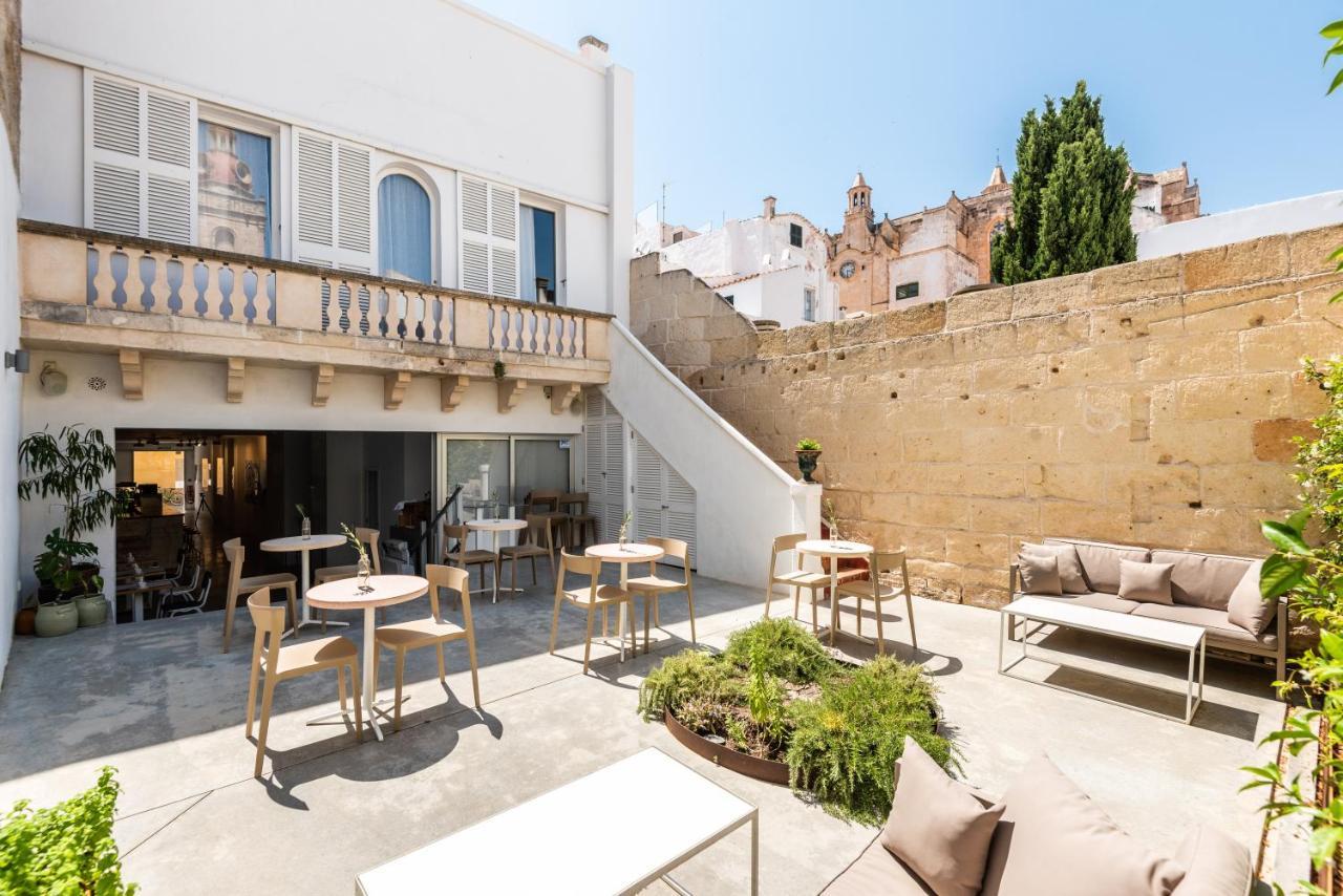 Fragile Hotel Ciutadella  Extérieur photo