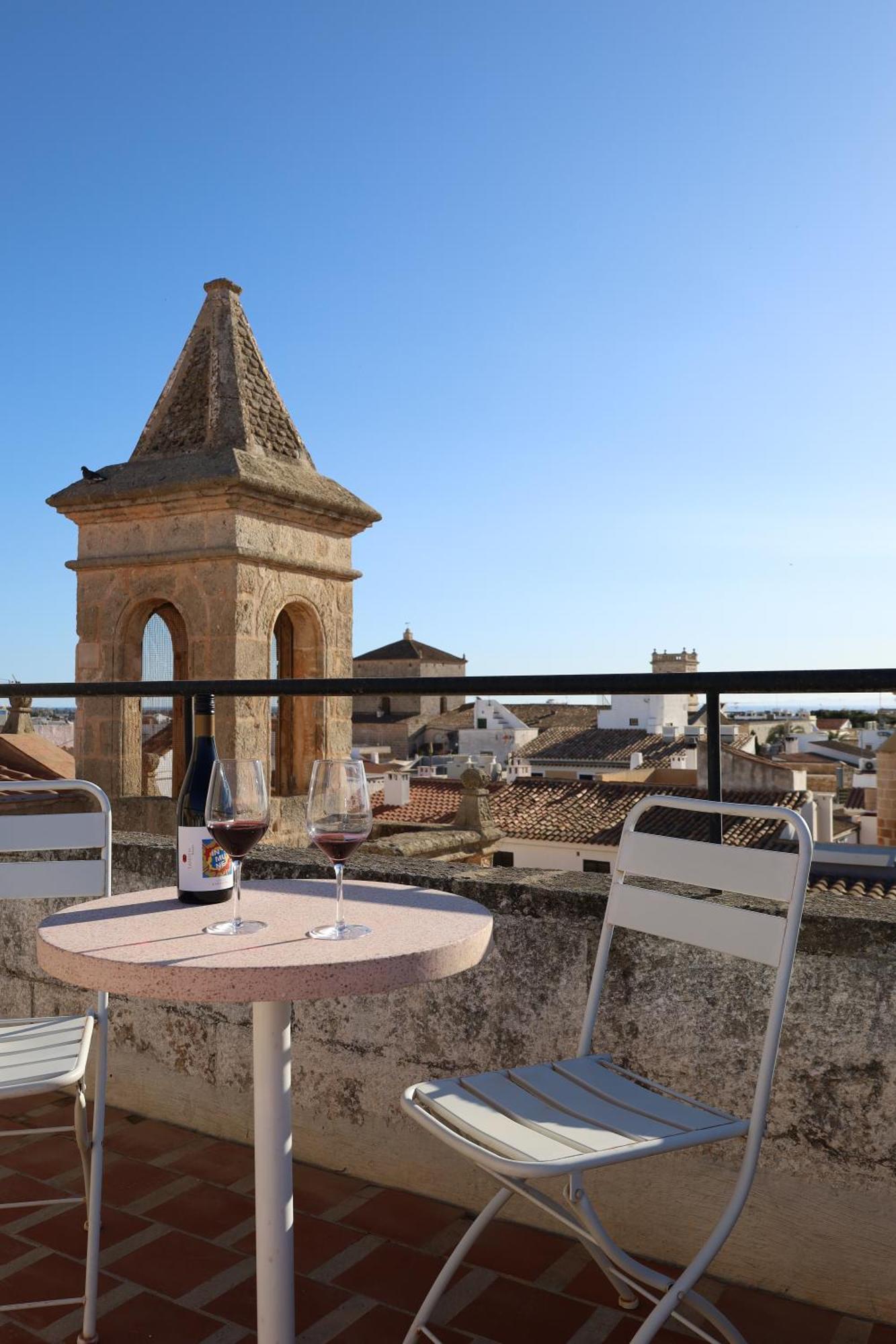 Fragile Hotel Ciutadella  Extérieur photo